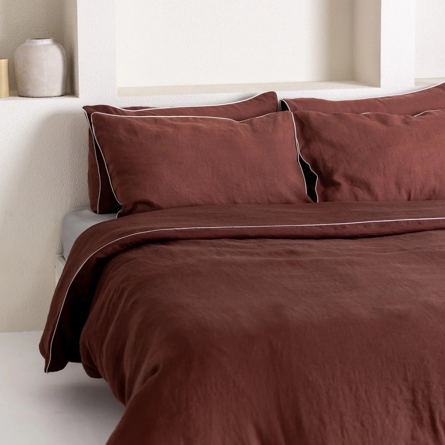 Chocolate Linen Duvet Cover Set with White Piping