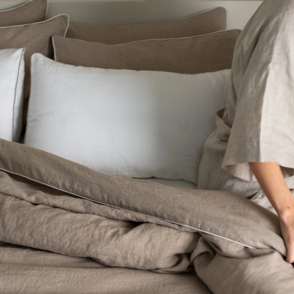 Natural Linen Duvet Cover Set with White Piping