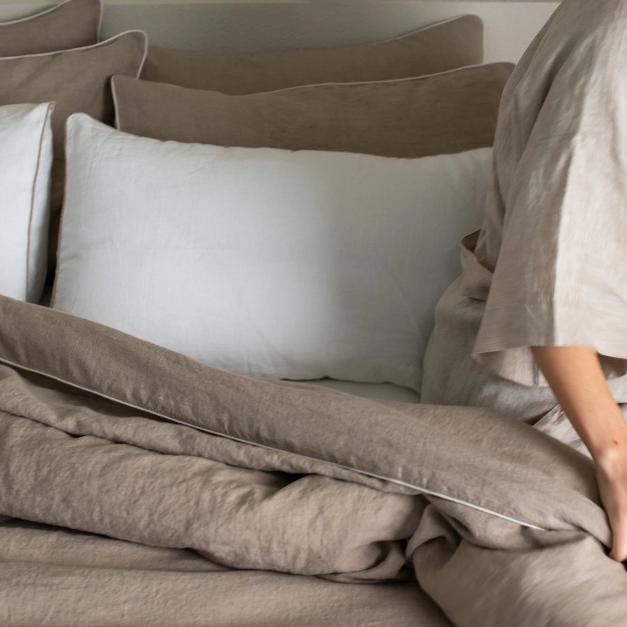 Natural Linen Duvet Cover Set with White Piping