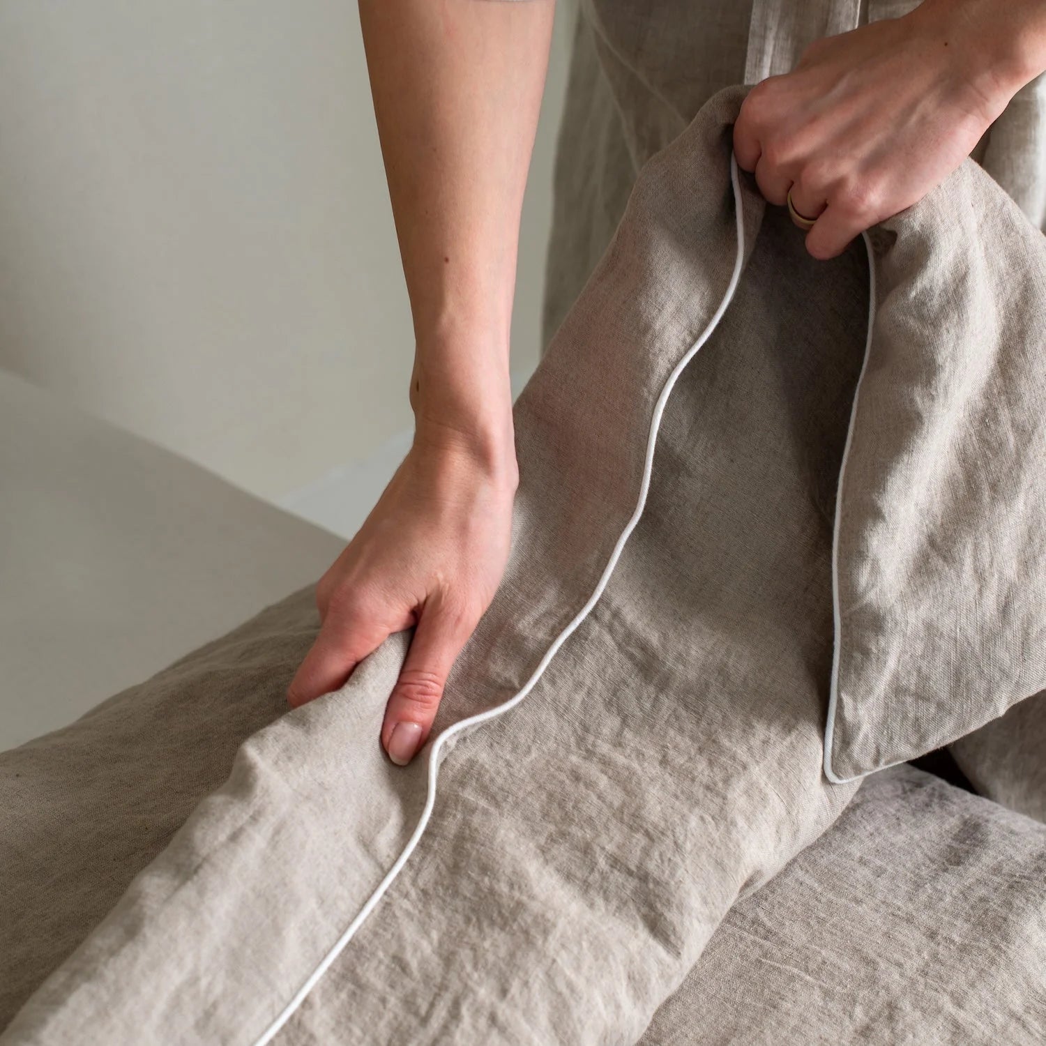 Natural Linen Duvet Cover Set with White Piping