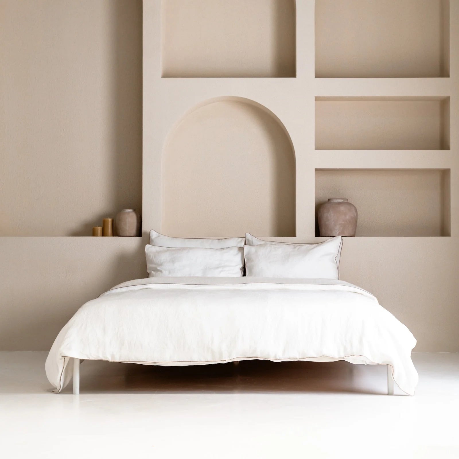 White Linen Duvet Cover Set with Natural Piping