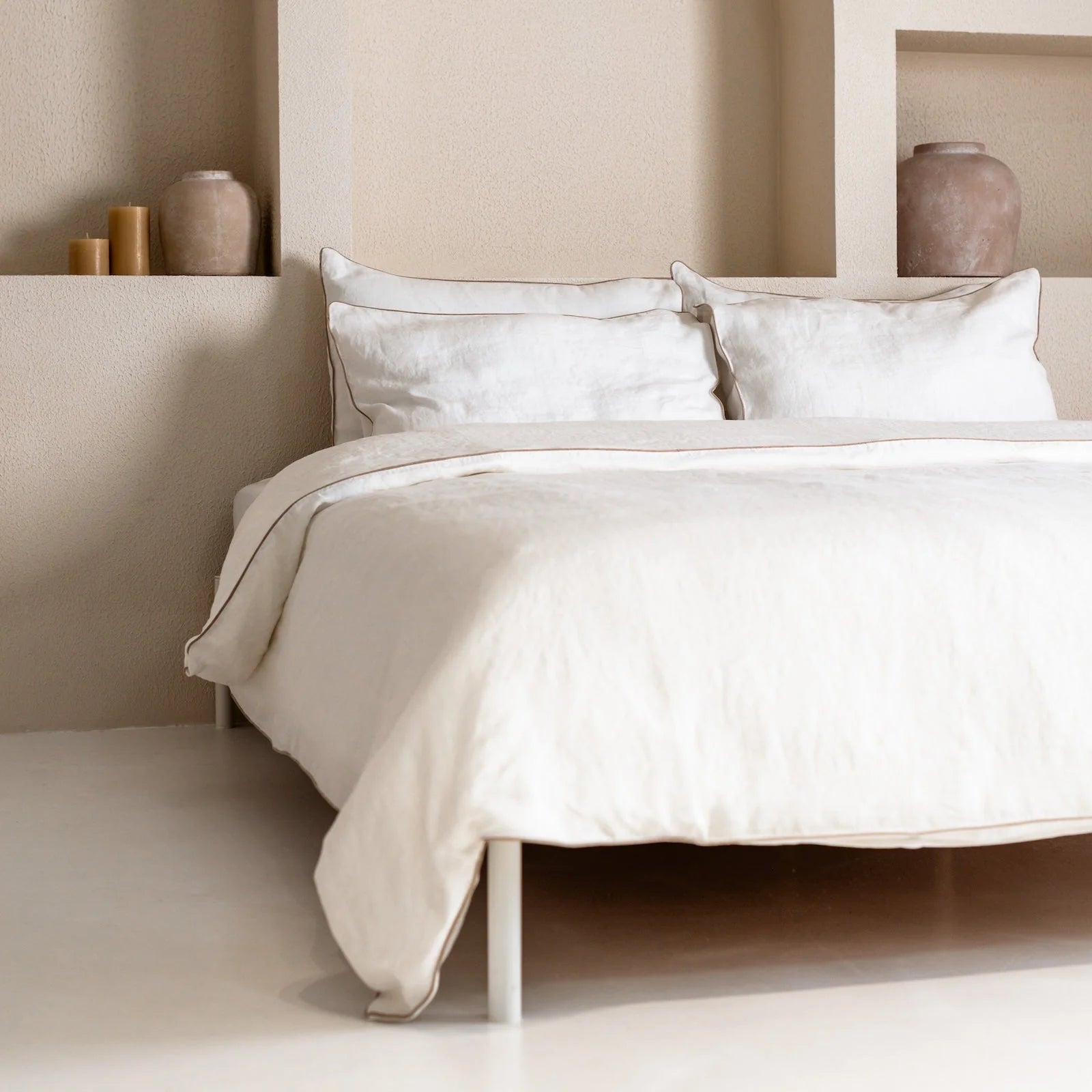 White Linen Duvet Cover Set with Natural Piping
